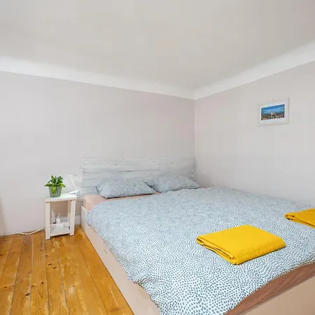 Affordable Heroes' Square Residence Budapest Exterior photo